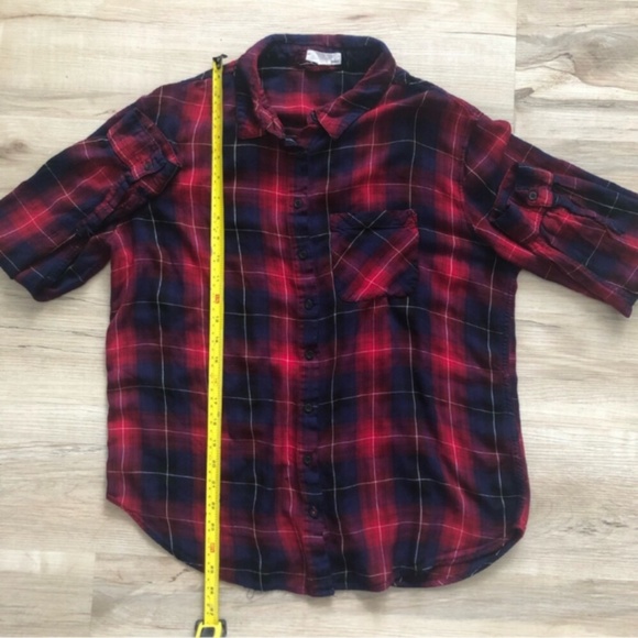 Red & Navy Blue Garage Flannel Button Up Top - Picture 4 of 7